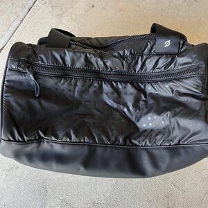 Official Peloton Gym Bag with Boxing Finger Gloves -- NEW